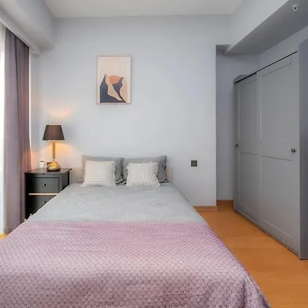 0045 - Kadikoy, Comfy, Cozy And Modern. Apartment Istanbul