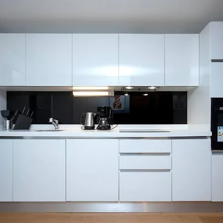0045 - Kadikoy, Comfy, Cozy And Modern. Apartment Istanbul