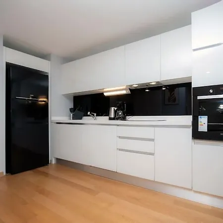 0045 - Kadikoy, Comfy, Cozy And Modern. * 이스탄불